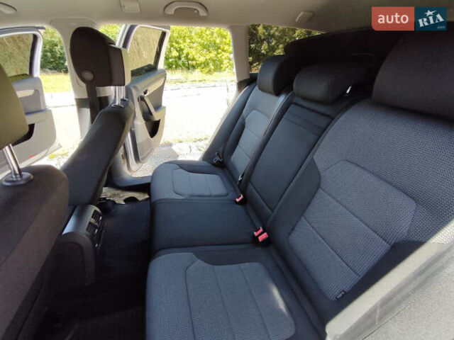 Фольксваген Пассат, объемом двигателя 2 л и пробегом 303 тыс. км за 11000 $, фото 8 на Automoto.ua