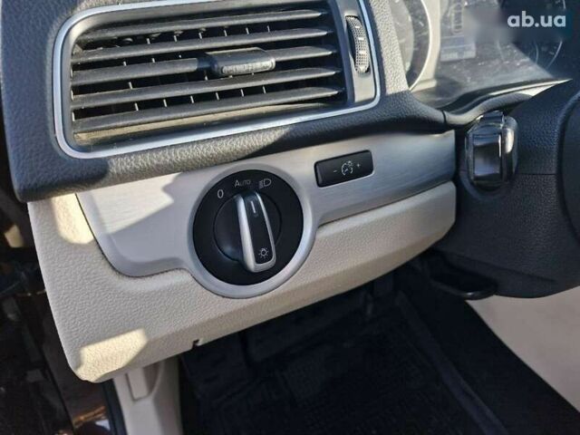 Фольксваген Пассат, об'ємом двигуна 2.5 л та пробігом 213 тис. км за 8499 $, фото 12 на Automoto.ua