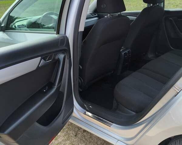 Фольксваген Пассат, объемом двигателя 2 л и пробегом 290 тыс. км за 10699 $, фото 19 на Automoto.ua