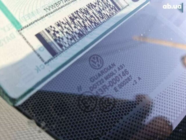 Фольксваген Пассат, об'ємом двигуна 2.5 л та пробігом 213 тис. км за 8499 $, фото 9 на Automoto.ua
