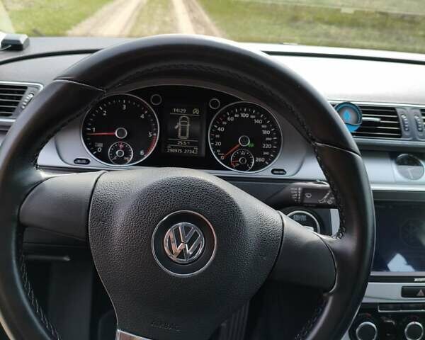 Фольксваген Пассат, объемом двигателя 2 л и пробегом 290 тыс. км за 10699 $, фото 7 на Automoto.ua