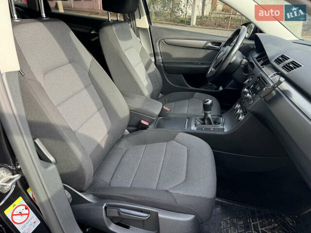 Фольксваген Пассат, объемом двигателя 2 л и пробегом 248 тыс. км за 9790 $, фото 16 на Automoto.ua