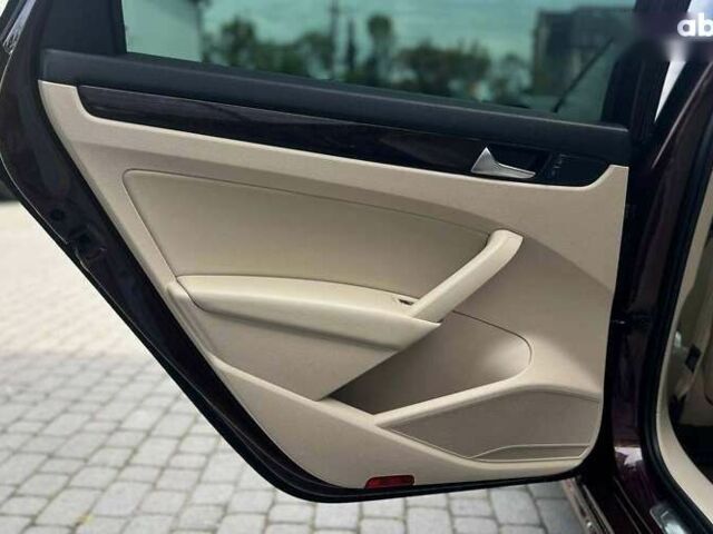 Фольксваген Пассат, об'ємом двигуна 2 л та пробігом 141 тис. км за 13400 $, фото 24 на Automoto.ua