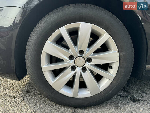 Фольксваген Пассат, объемом двигателя 2 л и пробегом 248 тыс. км за 9790 $, фото 8 на Automoto.ua