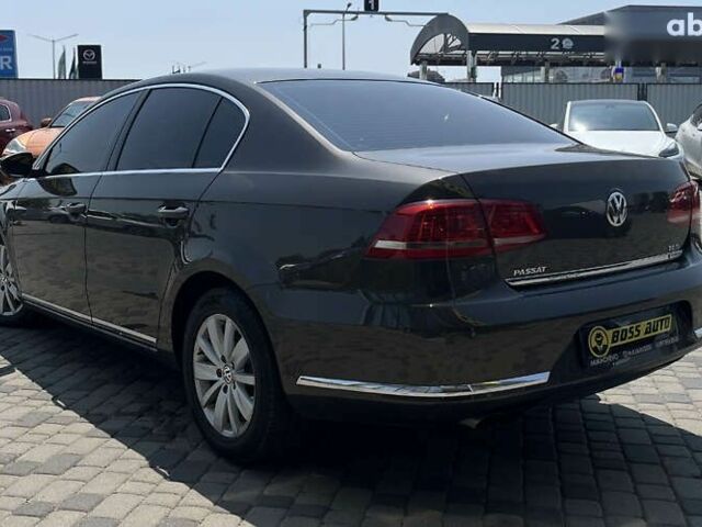 Фольксваген Пассат, об'ємом двигуна 2 л та пробігом 276 тис. км за 12500 $, фото 4 на Automoto.ua