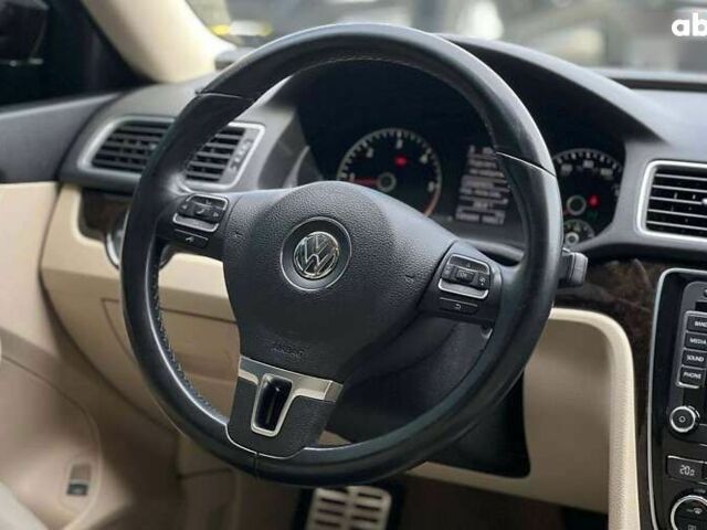 Фольксваген Пассат, об'ємом двигуна 2 л та пробігом 141 тис. км за 13400 $, фото 14 на Automoto.ua