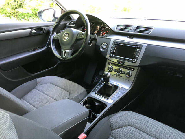 Фольксваген Пассат, объемом двигателя 1.97 л и пробегом 260 тыс. км за 10700 $, фото 12 на Automoto.ua