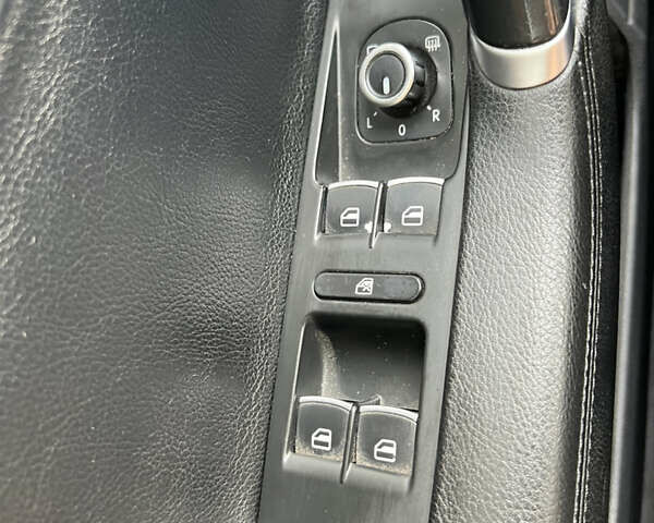 Фольксваген Пассат, объемом двигателя 1.97 л и пробегом 333 тыс. км за 11500 $, фото 18 на Automoto.ua