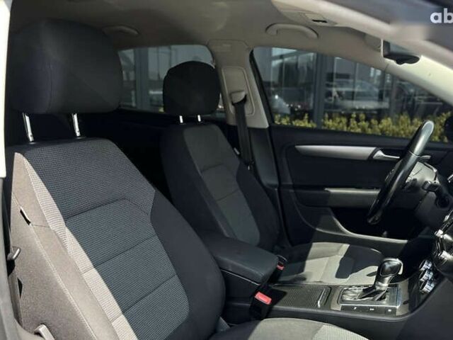 Фольксваген Пассат, об'ємом двигуна 2 л та пробігом 276 тис. км за 12500 $, фото 10 на Automoto.ua