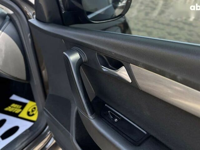 Фольксваген Пассат, об'ємом двигуна 2 л та пробігом 276 тис. км за 12500 $, фото 9 на Automoto.ua