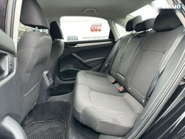 Фольксваген Пассат, объемом двигателя 2.5 л и пробегом 128 тыс. км за 10990 $, фото 7 на Automoto.ua