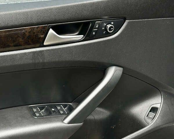 Фольксваген Пассат, об'ємом двигуна 2 л та пробігом 259 тис. км за 12300 $, фото 5 на Automoto.ua