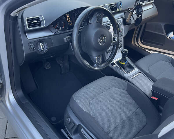 Фольксваген Пассат, объемом двигателя 1.97 л и пробегом 294 тыс. км за 12500 $, фото 7 на Automoto.ua