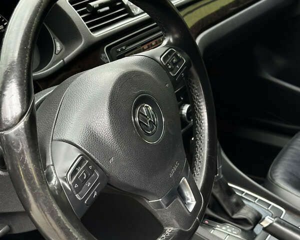 Фольксваген Пассат, об'ємом двигуна 2 л та пробігом 259 тис. км за 12300 $, фото 9 на Automoto.ua