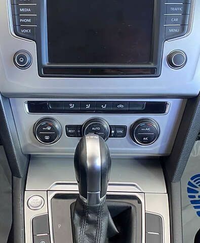 Фольксваген Пассат, объемом двигателя 2 л и пробегом 170 тыс. км за 14950 $, фото 11 на Automoto.ua