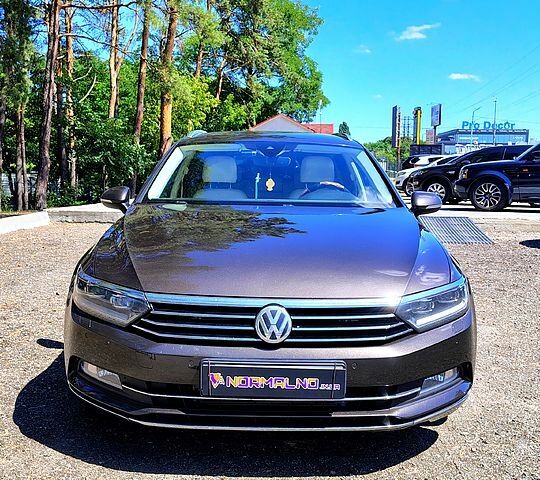 Фольксваген Пассат, об'ємом двигуна 2 л та пробігом 239 тис. км за 15499 $, фото 1 на Automoto.ua