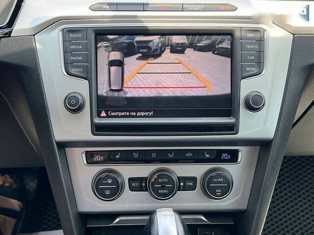 Фольксваген Пассат, объемом двигателя 1.6 л и пробегом 293 тыс. км за 13300 $, фото 15 на Automoto.ua