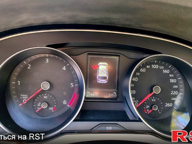 Фольксваген Пассат, об'ємом двигуна 2 л та пробігом 239 тис. км за 15499 $, фото 5 на Automoto.ua