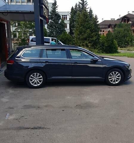 Фольксваген Пассат, объемом двигателя 2 л и пробегом 252 тыс. км за 12650 $, фото 5 на Automoto.ua