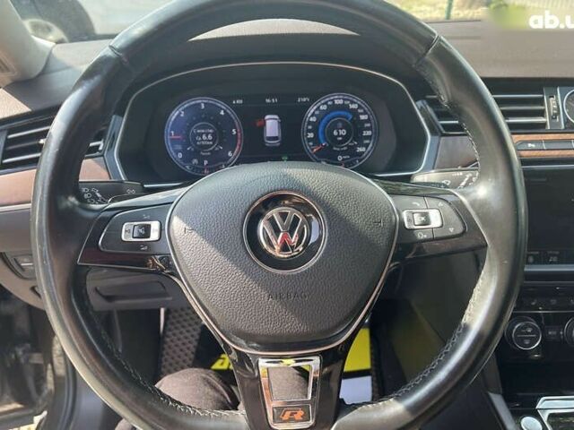 Фольксваген Пассат, объемом двигателя 2 л и пробегом 294 тыс. км за 17900 $, фото 11 на Automoto.ua