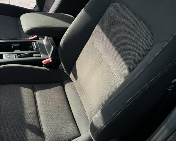 Фольксваген Пассат, объемом двигателя 1.97 л и пробегом 240 тыс. км за 16999 $, фото 10 на Automoto.ua