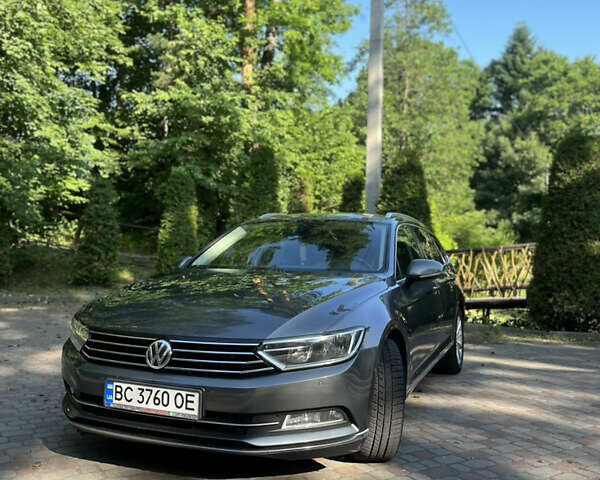 Фольксваген Пассат, объемом двигателя 2 л и пробегом 305 тыс. км за 14200 $, фото 2 на Automoto.ua