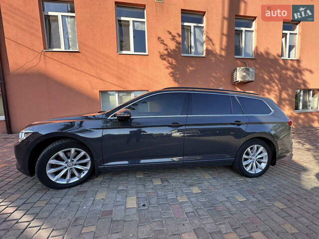 Фольксваген Пассат, об'ємом двигуна 2 л та пробігом 260 тис. км за 15500 $, фото 2 на Automoto.ua