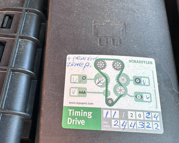 Фольксваген Пассат, об'ємом двигуна 2 л та пробігом 260 тис. км за 15500 $, фото 16 на Automoto.ua