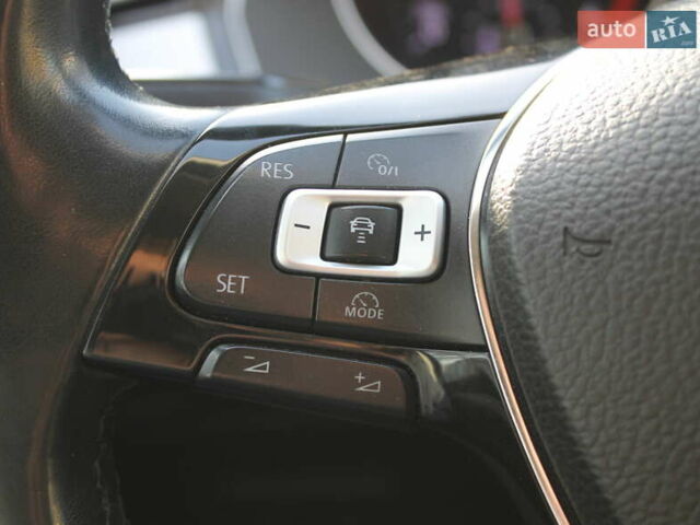 Фольксваген Пассат, объемом двигателя 1.6 л и пробегом 257 тыс. км за 11900 $, фото 29 на Automoto.ua