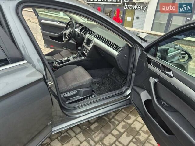 Фольксваген Пассат, объемом двигателя 1.97 л и пробегом 350 тыс. км за 13000 $, фото 13 на Automoto.ua