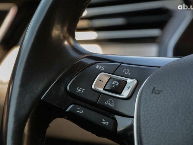 Фольксваген Пассат, об'ємом двигуна 2 л та пробігом 241 тис. км за 16500 $, фото 17 на Automoto.ua