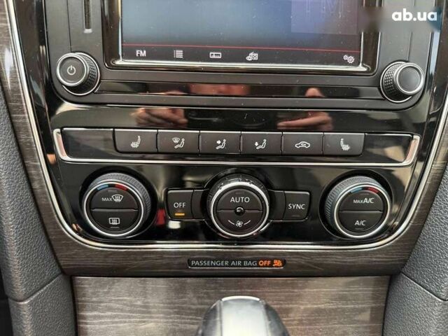 Фольксваген Пассат, об'ємом двигуна 1.8 л та пробігом 144 тис. км за 13490 $, фото 29 на Automoto.ua