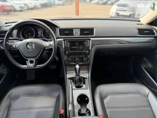 Фольксваген Пассат, об'ємом двигуна 1.8 л та пробігом 144 тис. км за 13490 $, фото 27 на Automoto.ua