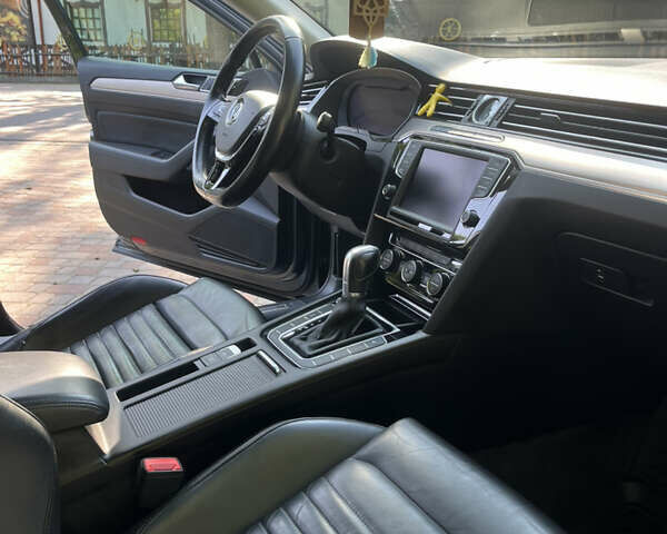 Фольксваген Пассат, объемом двигателя 2 л и пробегом 305 тыс. км за 14200 $, фото 14 на Automoto.ua