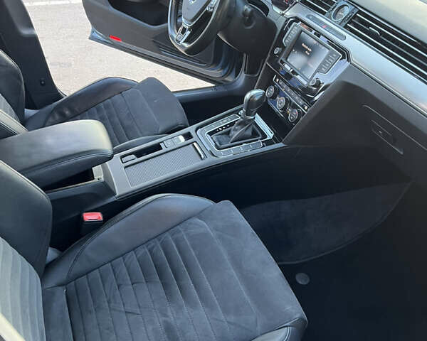 Фольксваген Пассат, объемом двигателя 0 л и пробегом 240 тыс. км за 14299 $, фото 26 на Automoto.ua