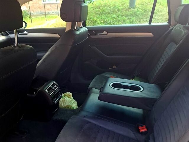 Фольксваген Пассат, об'ємом двигуна 2 л та пробігом 200 тис. км за 17000 $, фото 3 на Automoto.ua