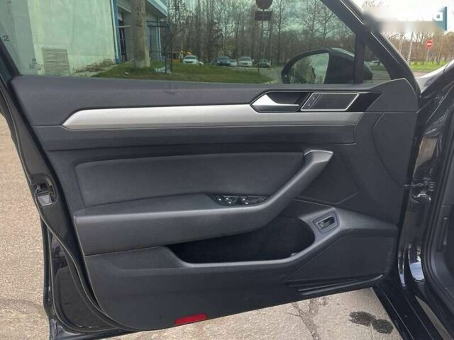 Фольксваген Пассат, объемом двигателя 1.6 л и пробегом 222 тыс. км за 15699 $, фото 15 на Automoto.ua