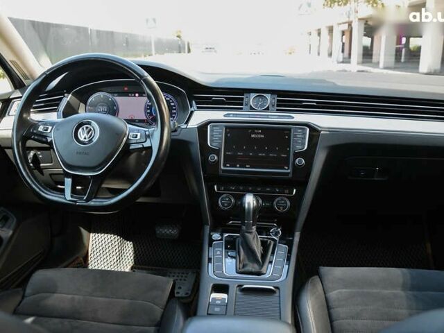 Фольксваген Пассат, об'ємом двигуна 2 л та пробігом 241 тис. км за 16500 $, фото 16 на Automoto.ua