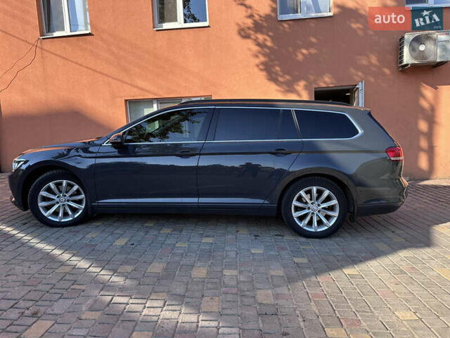 Фольксваген Пассат, об'ємом двигуна 2 л та пробігом 260 тис. км за 15500 $, фото 1 на Automoto.ua