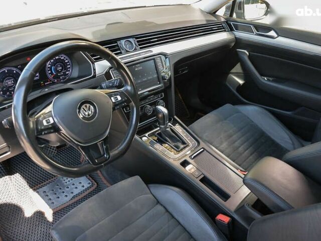 Фольксваген Пассат, об'ємом двигуна 2 л та пробігом 241 тис. км за 16500 $, фото 12 на Automoto.ua