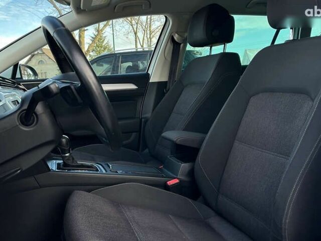 Фольксваген Пассат, объемом двигателя 2 л и пробегом 272 тыс. км за 16200 $, фото 8 на Automoto.ua