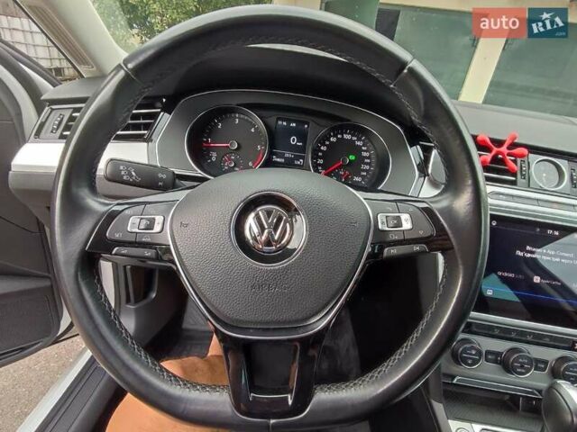 Фольксваген Пассат, объемом двигателя 2 л и пробегом 248 тыс. км за 16200 $, фото 35 на Automoto.ua