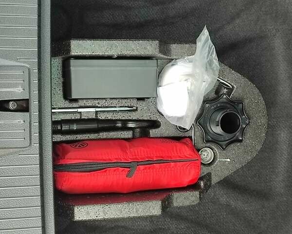 Фольксваген Пассат, объемом двигателя 2 л и пробегом 248 тыс. км за 16200 $, фото 46 на Automoto.ua