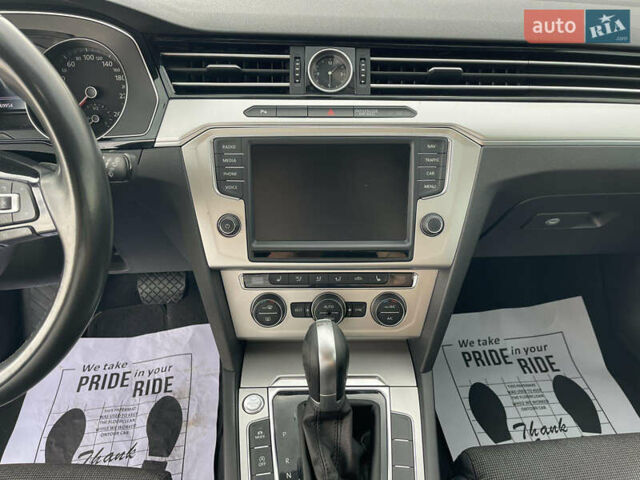 Фольксваген Пассат, об'ємом двигуна 2 л та пробігом 169 тис. км за 15300 $, фото 25 на Automoto.ua