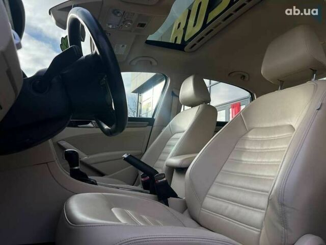 Фольксваген Пассат, объемом двигателя 1.8 л и пробегом 178 тыс. км за 14200 $, фото 8 на Automoto.ua