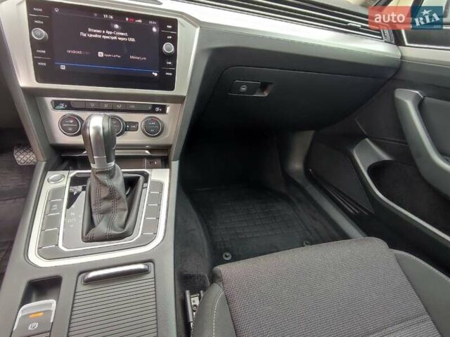 Фольксваген Пассат, объемом двигателя 2 л и пробегом 248 тыс. км за 16200 $, фото 24 на Automoto.ua