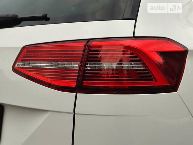 Фольксваген Пассат, объемом двигателя 2 л и пробегом 248 тыс. км за 16200 $, фото 15 на Automoto.ua