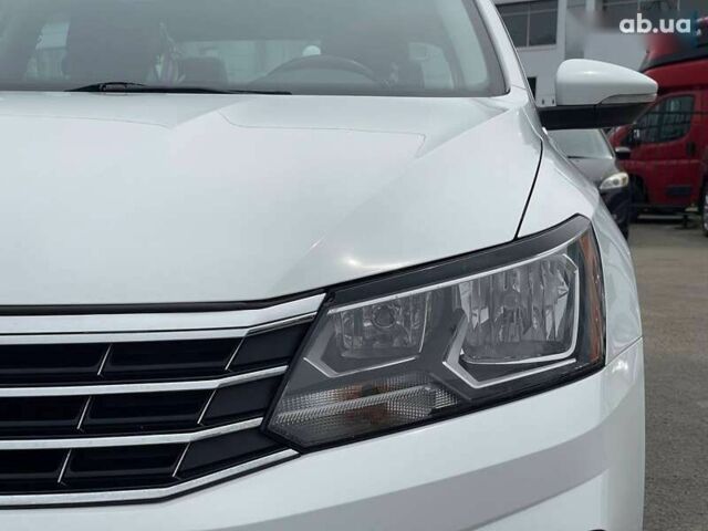 Фольксваген Пассат, объемом двигателя 1.8 л и пробегом 137 тыс. км за 14290 $, фото 4 на Automoto.ua