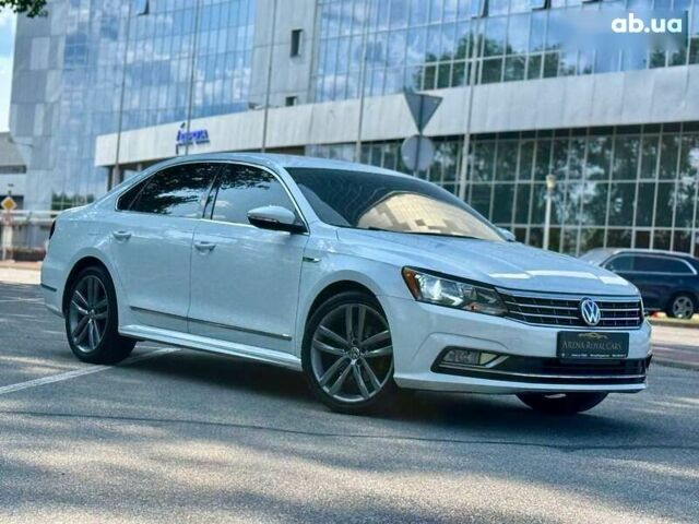 Фольксваген Пассат, объемом двигателя 1.8 л и пробегом 159 тыс. км за 13500 $, фото 2 на Automoto.ua