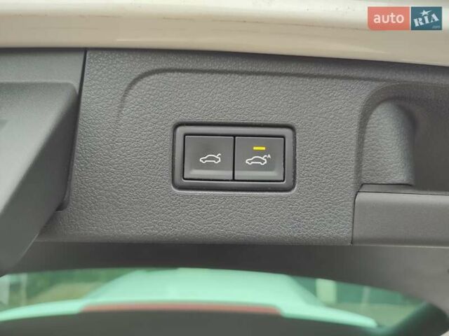 Фольксваген Пассат, объемом двигателя 2 л и пробегом 248 тыс. км за 16200 $, фото 45 на Automoto.ua